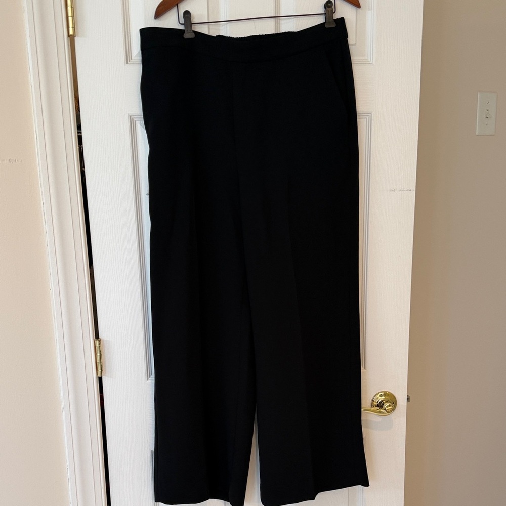 Banana Republic Classic Black Wide Leg Pants